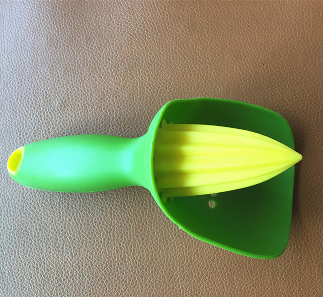 Fruit lemon juicer