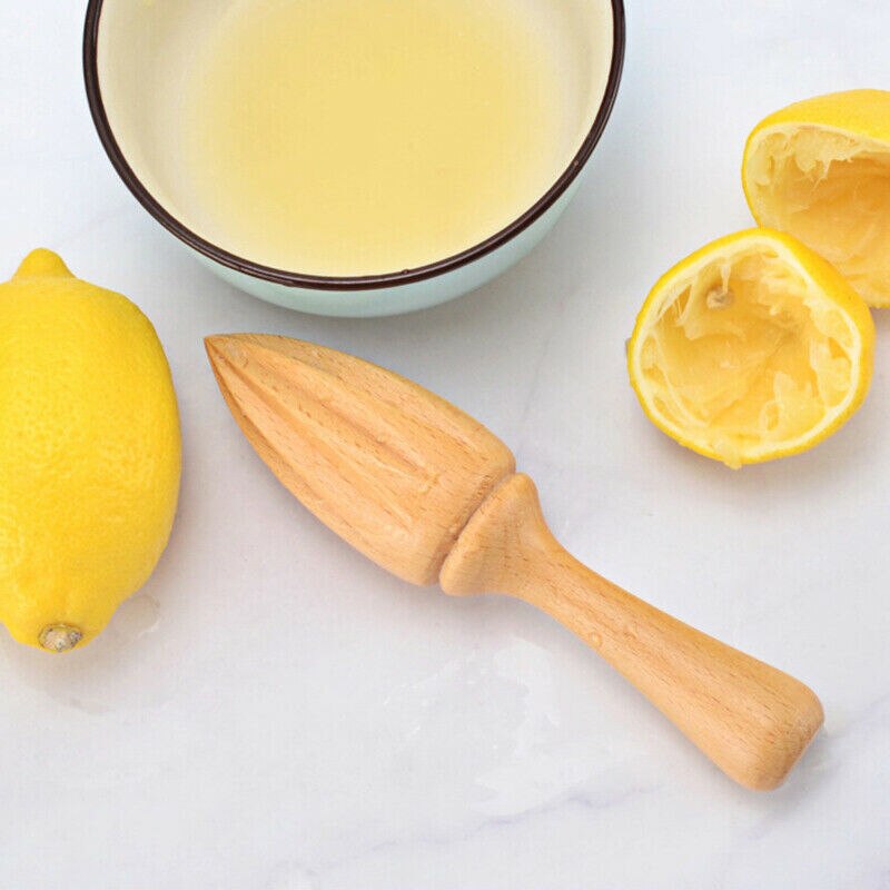 1 piece Ten-corner Shape Wooden Lemon Squeezer