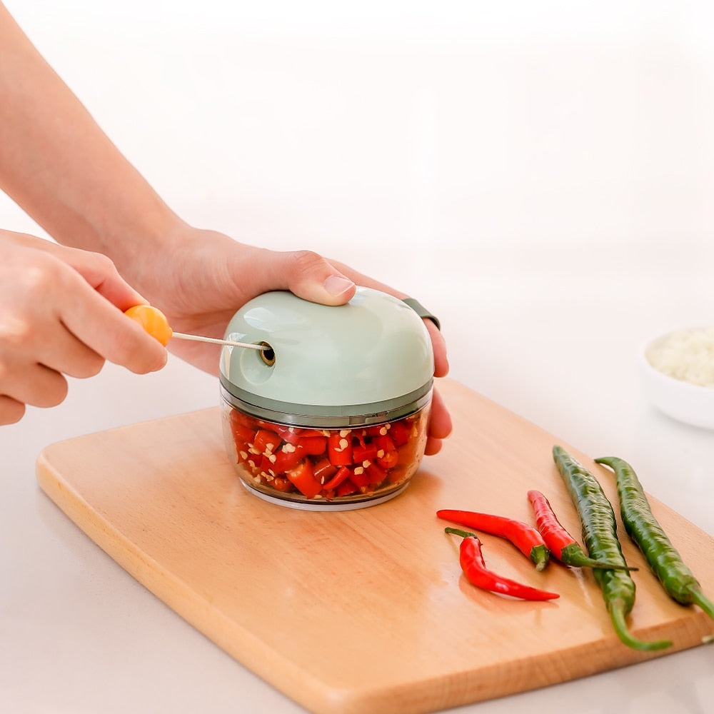 Kitchen Accessories Mini Manual Meat Grinder Food Processor Fruits Press