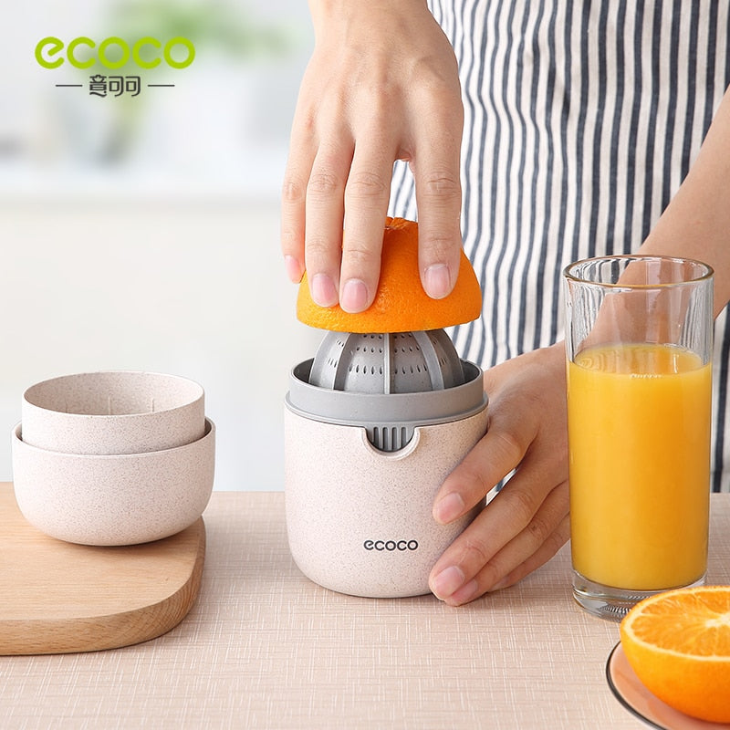 Manual Kitchen Accessories Fruit Portable Juicer Large Capacity Fruit Juicer