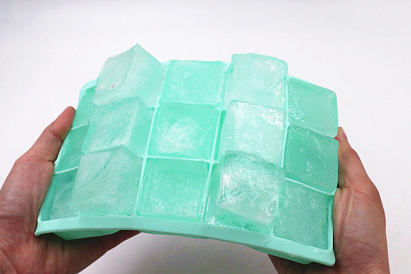 15 with silicone ice tray