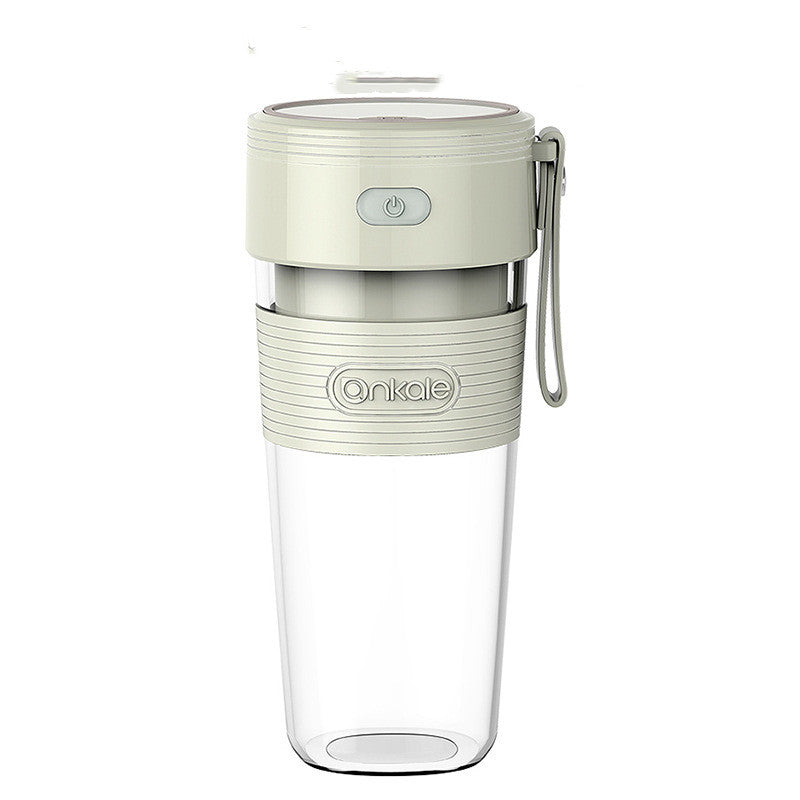 Portable juicer small juicer
