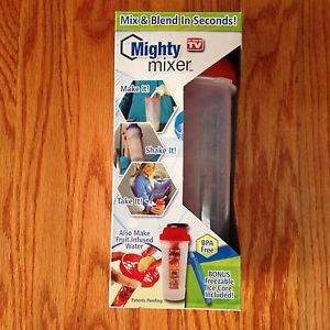 Creative hand shake fruit cup mighty mixer hand juicer hand ice cup Mix & Blend In Seconds With The Built-In Blending Core