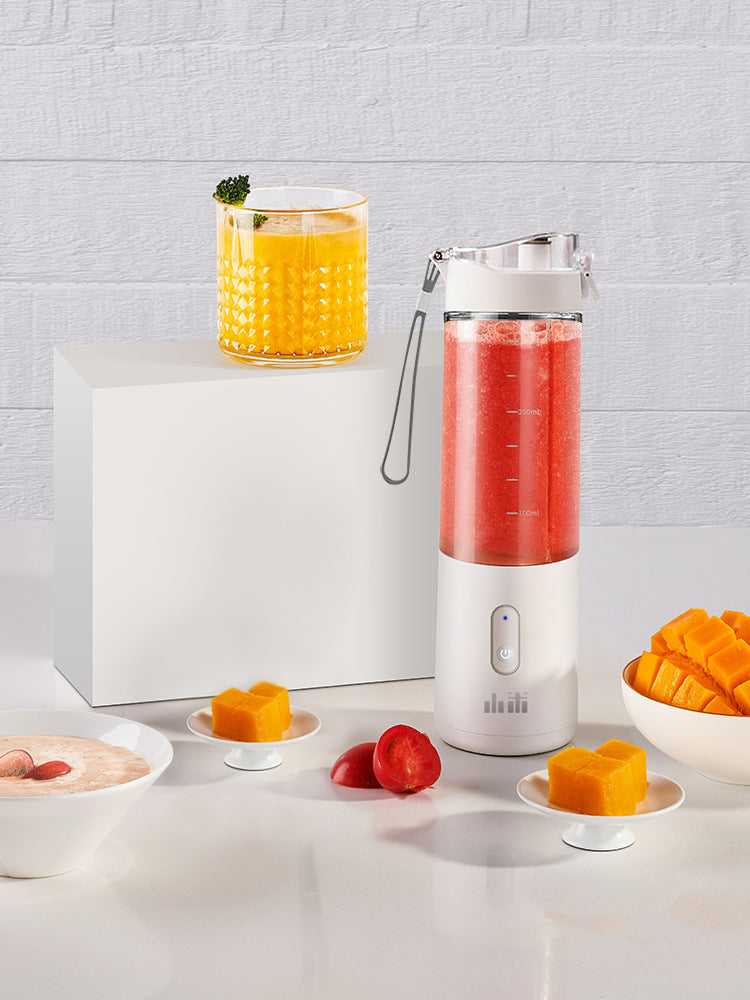 Juicer household fruit small charging portable