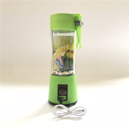USB Rechargeable Mini Kitchen Fruit Juice Mixer Home Simple Portable Electric Mini Juicer