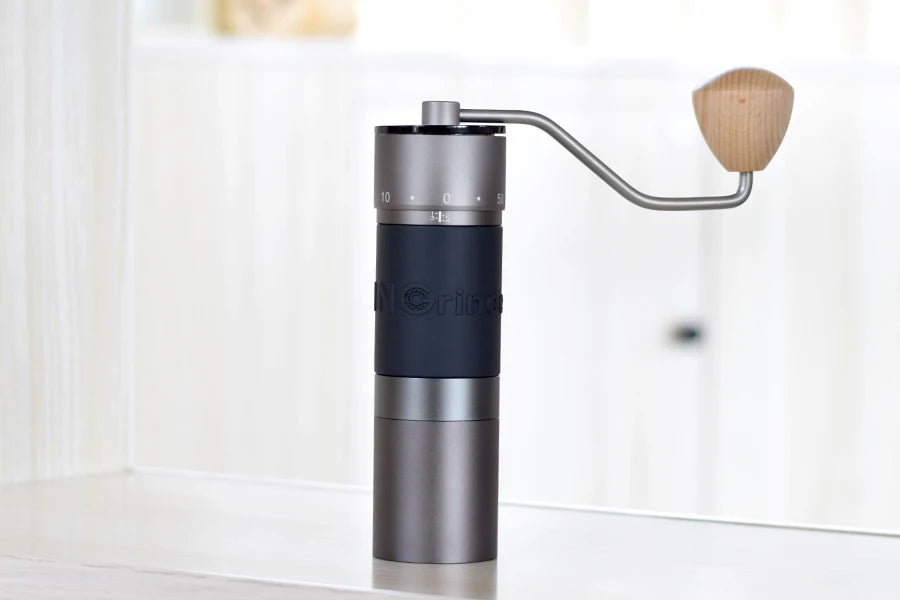 Kingrinder K4 /K6 manual coffee grinder portable mill