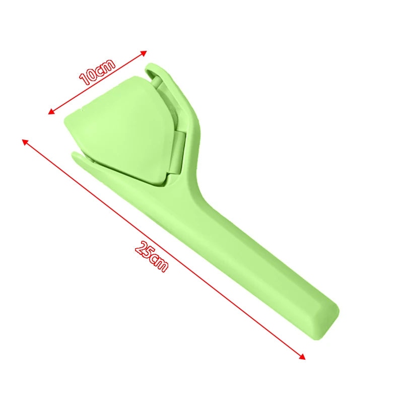 Easy to Use Manual Juicer with Lever