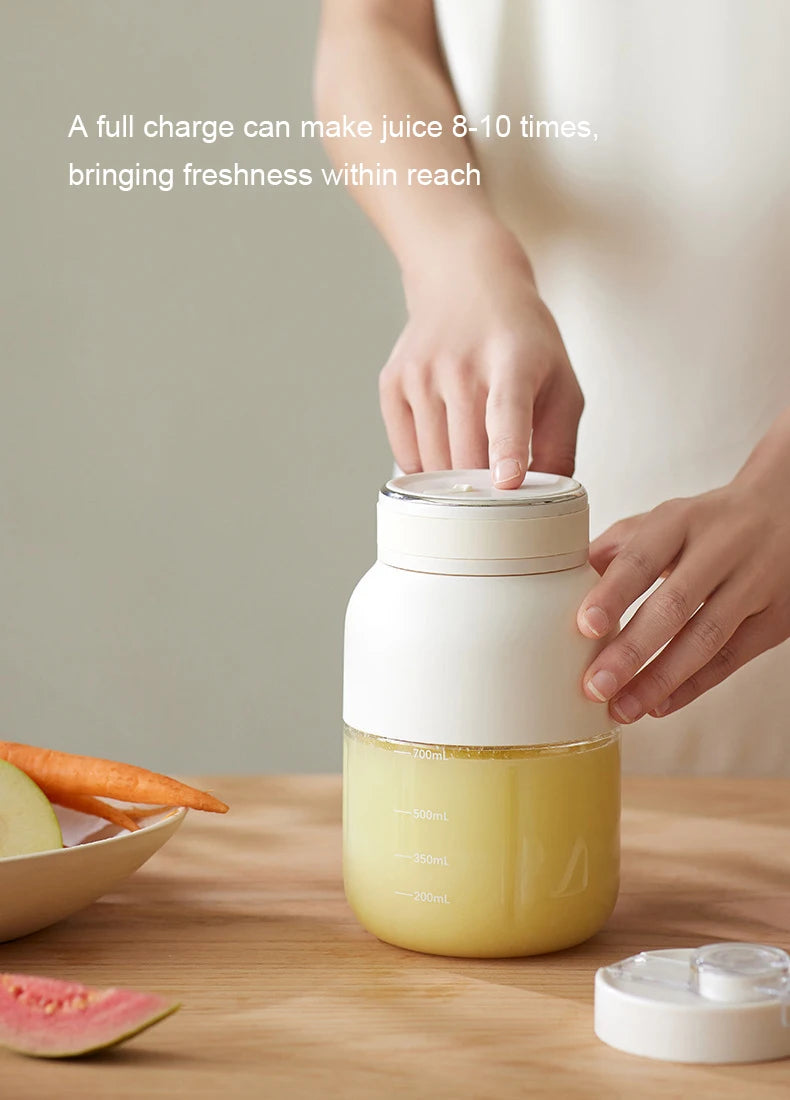 Portable Digital Display Fruit Juicer Blender Ice Blender