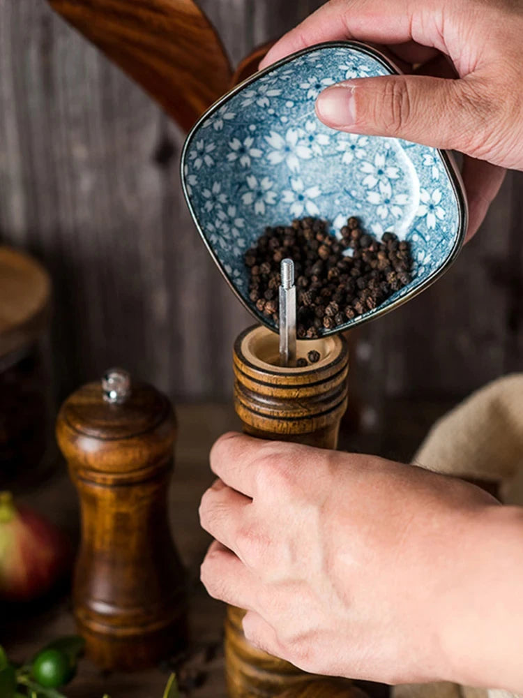Salt and Pepper Grinder, Solid Wood Spice Pepper Mill
